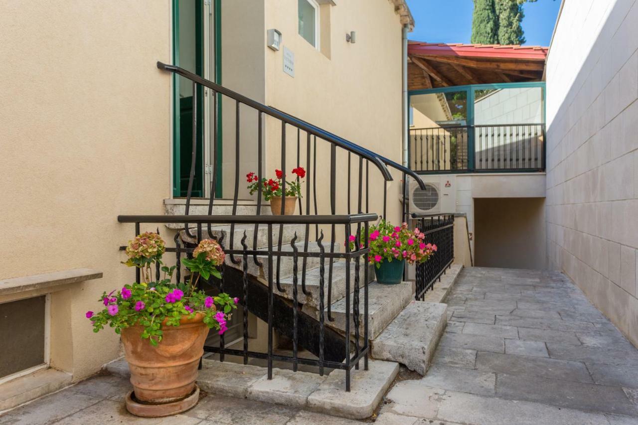 Apartments Villa Victoria Dubrovnik Exterior foto
